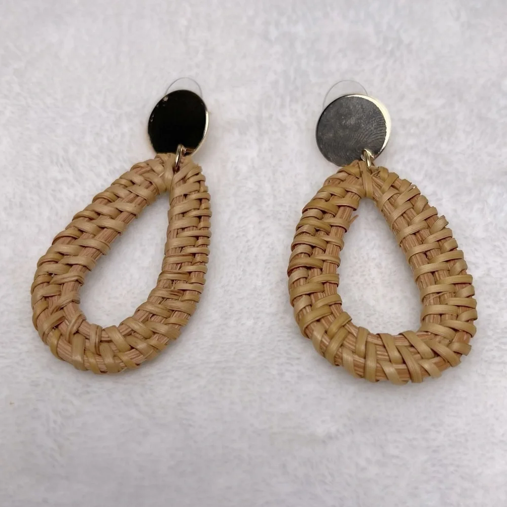 Teardrop Natural Rattan Whicker Bohemian Earrings ER08.3